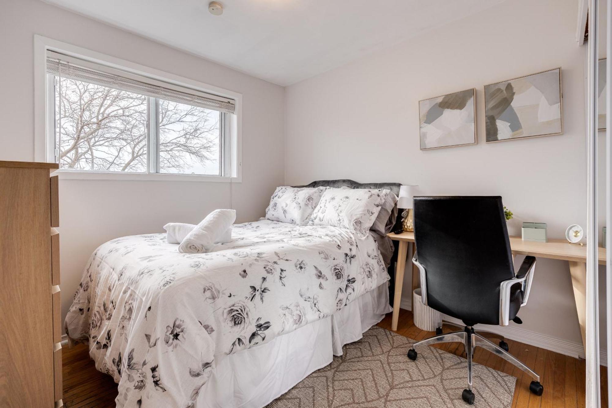 Eglinton West Guest Suite Toronto Kültér fotó
