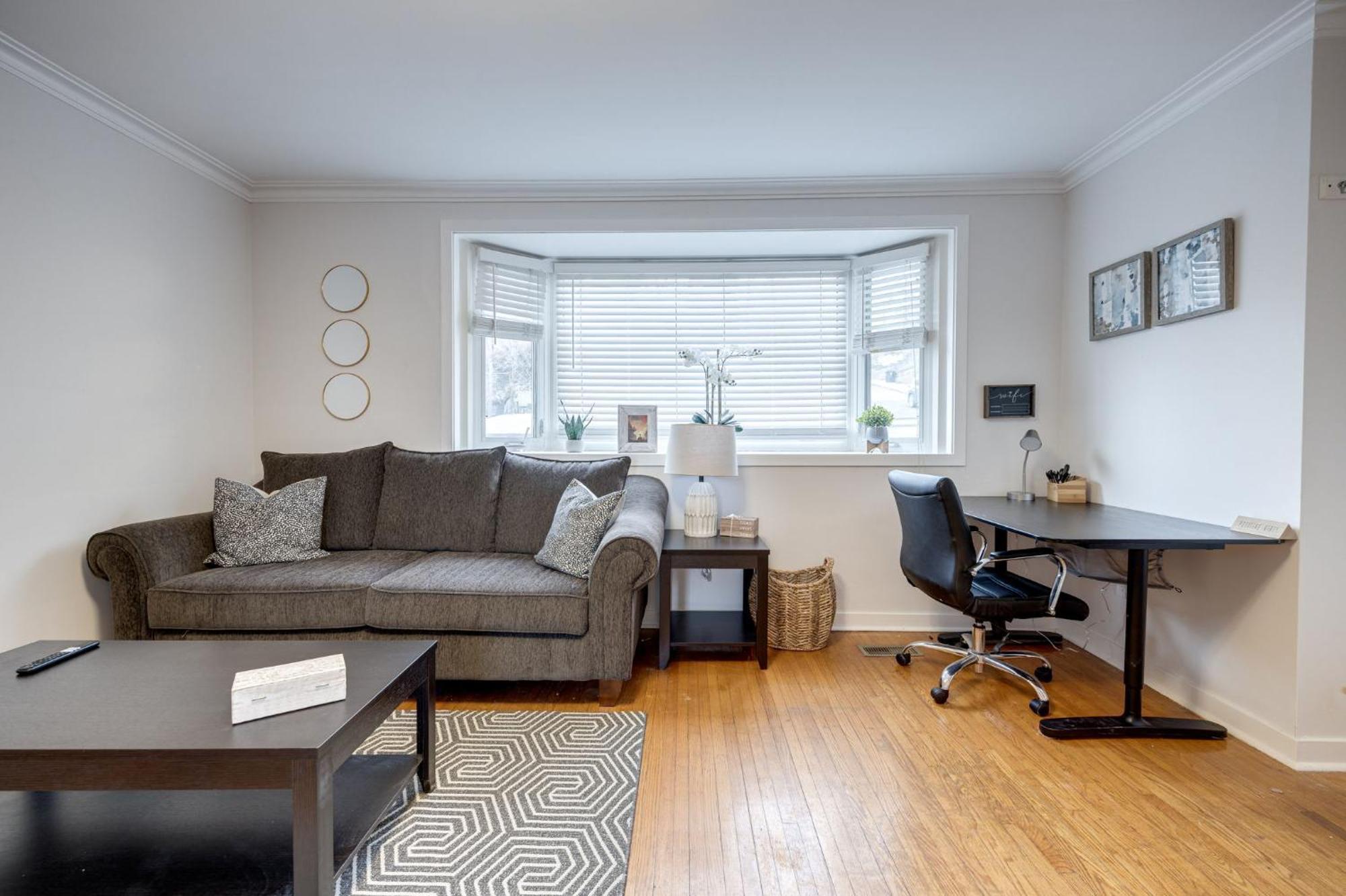 Eglinton West Guest Suite Toronto Kültér fotó